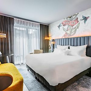 Superior Zimmer mit Kingsize-Bett